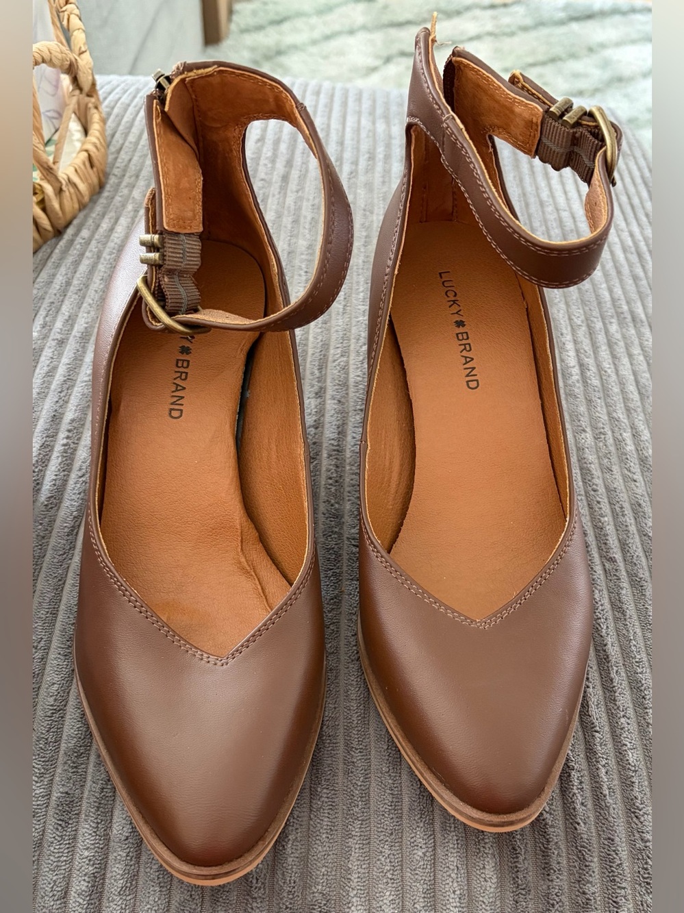 Lucky Brand Women's Brown Pointed-Toe Ankle-Strap Heel